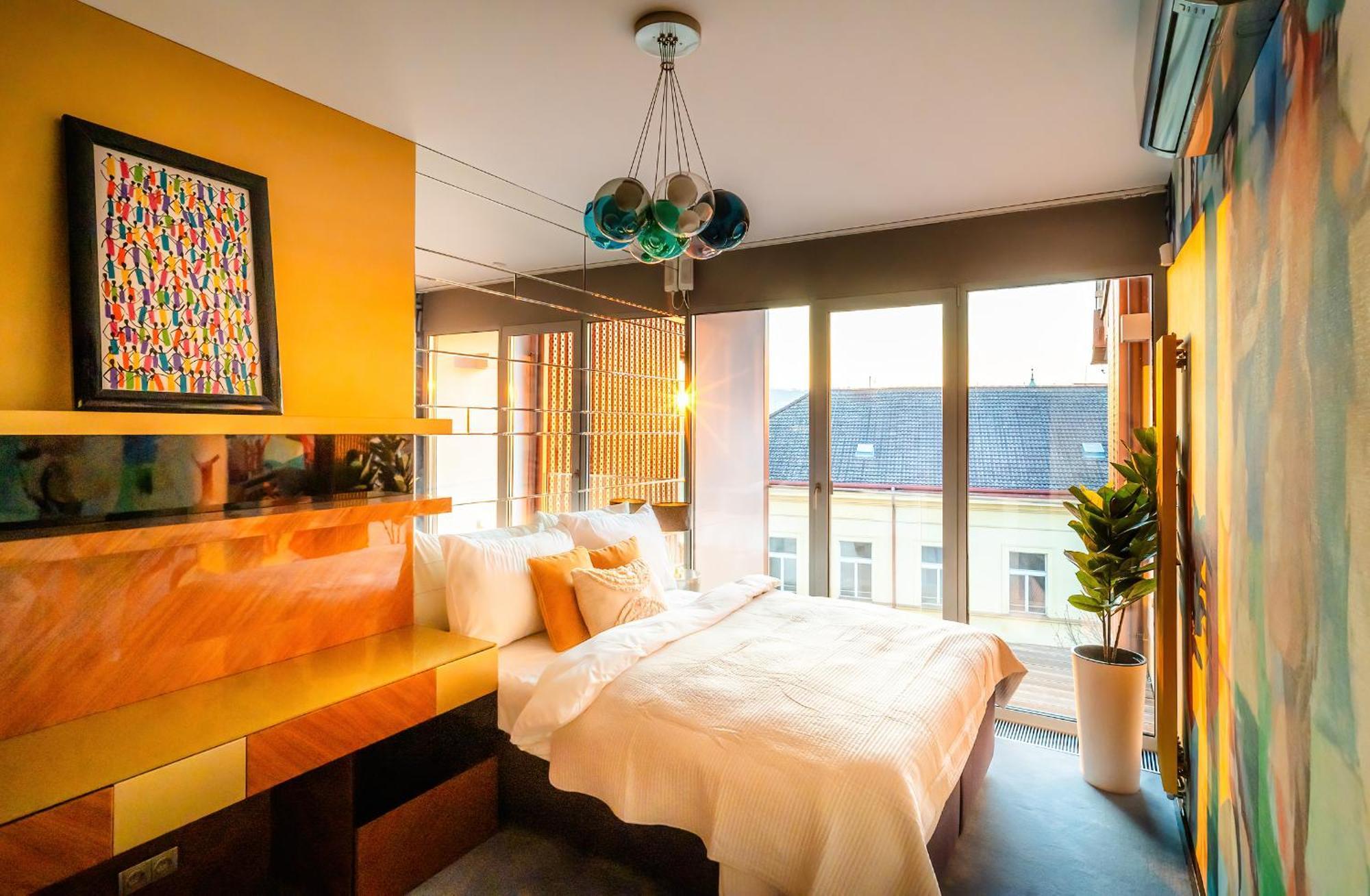 Billionaires Boutique Residence & Premium Suites, Old Town Praha Bagian luar foto