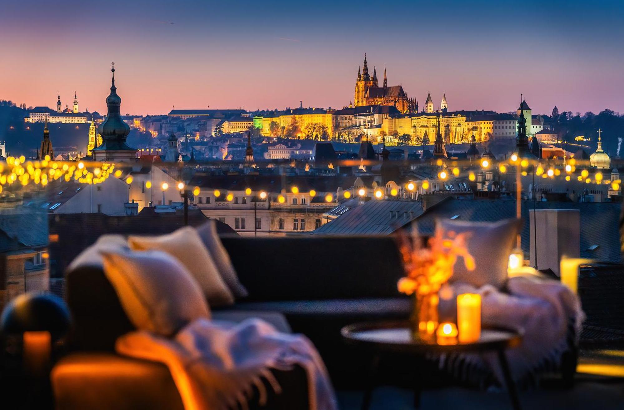 Billionaires Boutique Residence & Premium Suites, Old Town Praha Bagian luar foto